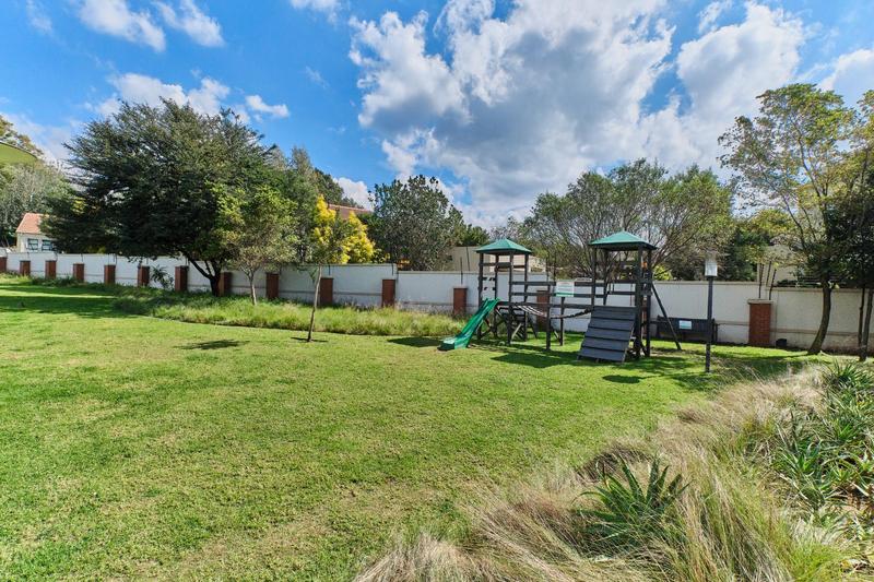 2 Bedroom Property for Sale in Paulshof Gauteng