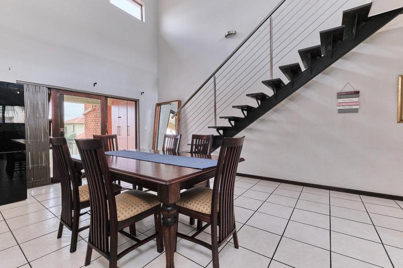 2 Bedroom Property for Sale in Sunninghill Gauteng