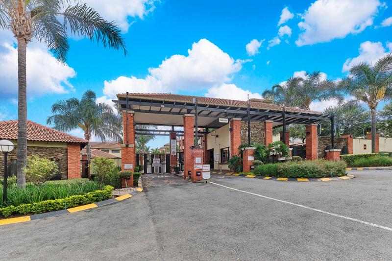 2 Bedroom Property for Sale in Sunninghill Gauteng