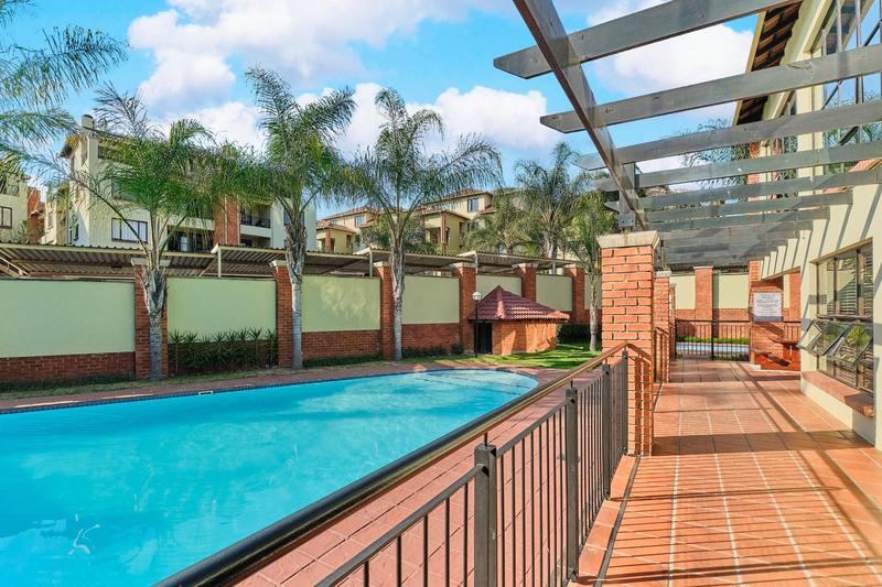 2 Bedroom Property for Sale in Sunninghill Gauteng