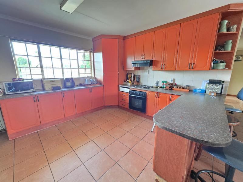 3 Bedroom Property for Sale in Kookrus Gauteng