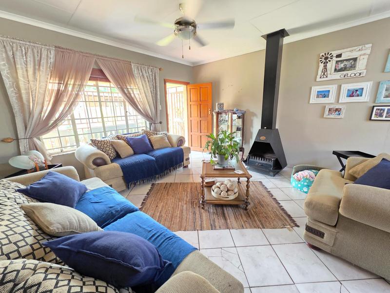 3 Bedroom Property for Sale in Kookrus Gauteng