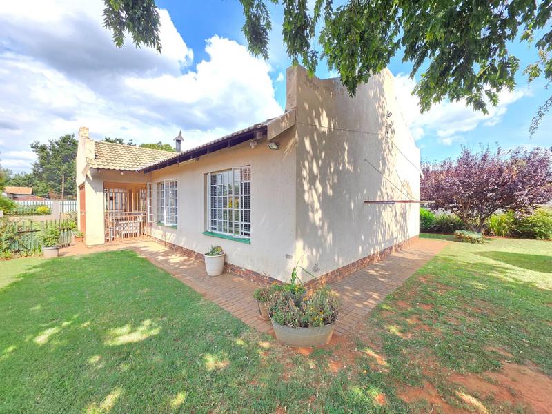 3 Bedroom Property for Sale in Kookrus Gauteng