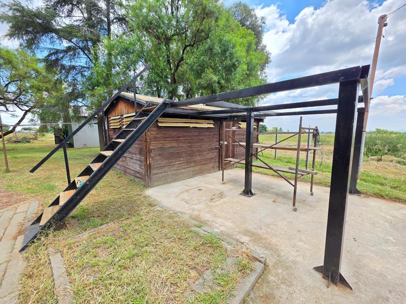 3 Bedroom Property for Sale in Nelsonia Gauteng