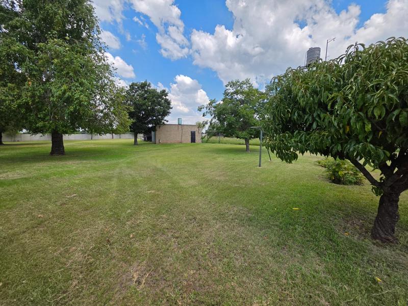 6 Bedroom Property for Sale in Nelsonia Gauteng