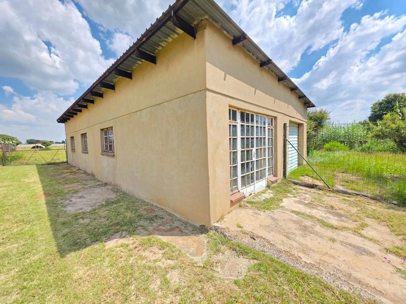 6 Bedroom Property for Sale in Nelsonia Gauteng