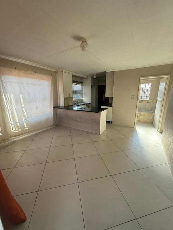 2 Bedroom Property for Sale in Rosslyn Gauteng