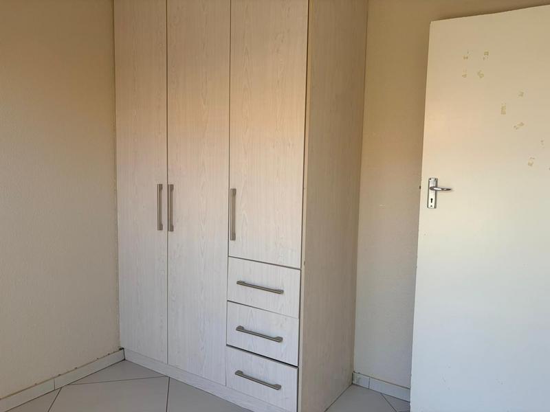 2 Bedroom Property for Sale in Rosslyn Gauteng