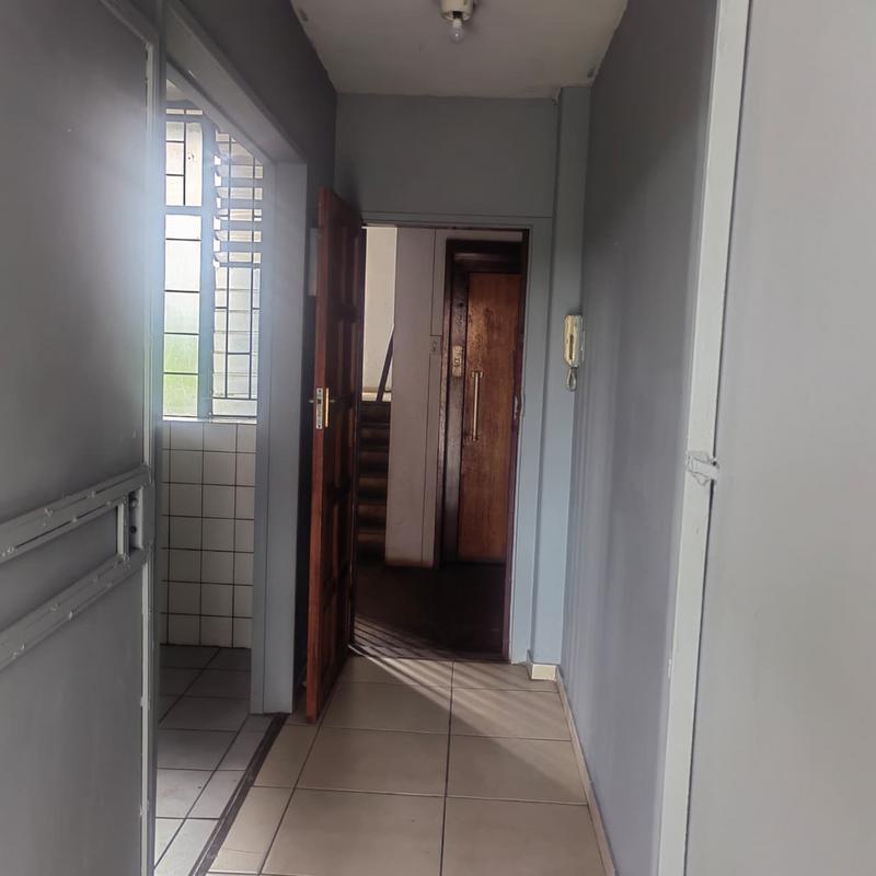 2 Bedroom Property for Sale in Pretoria Central Gauteng