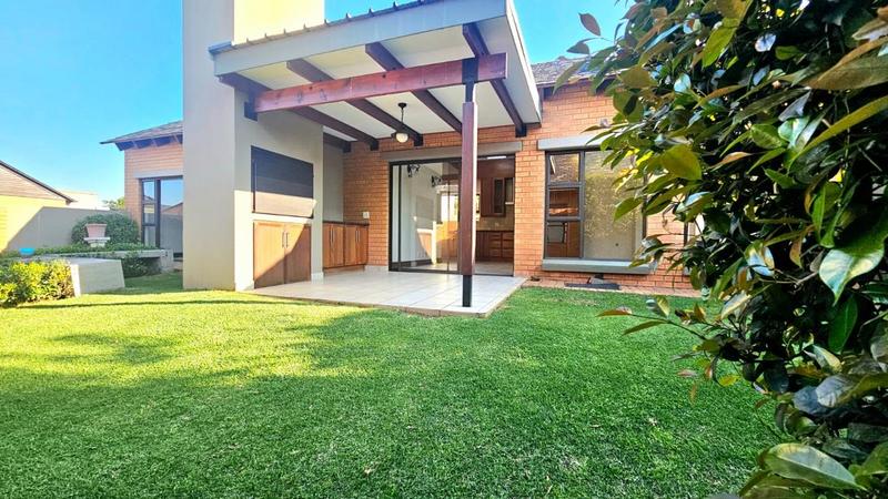 To Let 2 Bedroom Property for Rent in Midstream Estate Gauteng