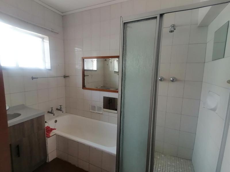 To Let 4 Bedroom Property for Rent in Brenthurst Gauteng