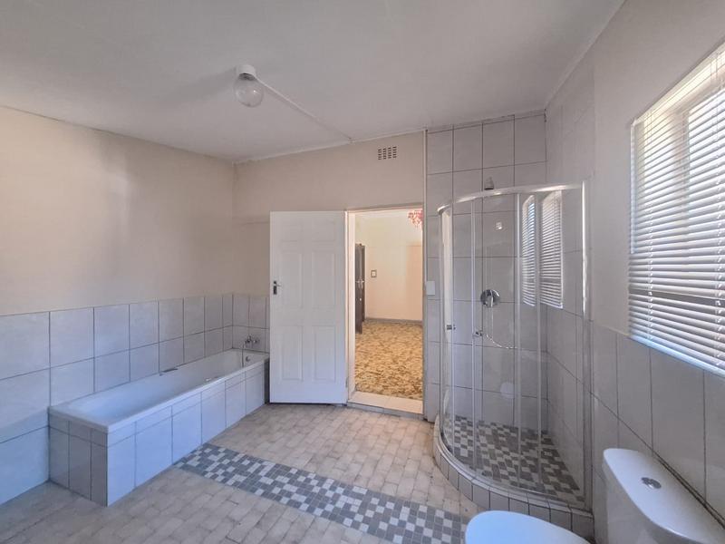 To Let 4 Bedroom Property for Rent in Dalview Gauteng