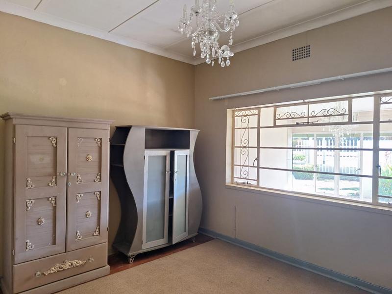 To Let 4 Bedroom Property for Rent in Dalview Gauteng