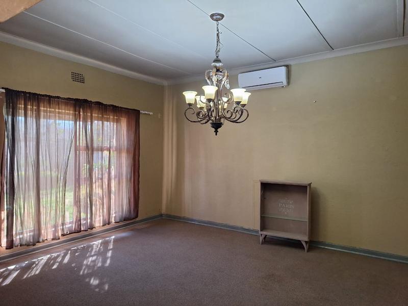 To Let 4 Bedroom Property for Rent in Dalview Gauteng