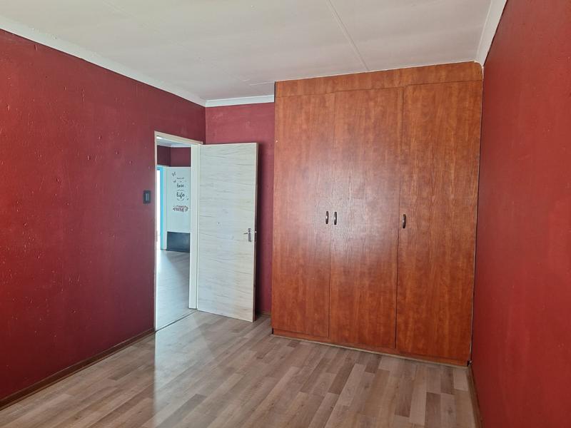 2 Bedroom Property for Sale in Brakpan Central Gauteng