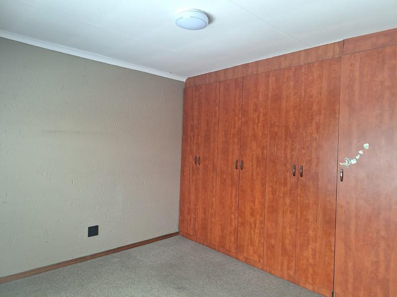 2 Bedroom Property for Sale in Brakpan Central Gauteng