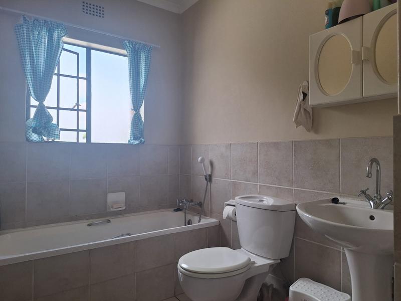 2 Bedroom Property for Sale in Dalview Gauteng