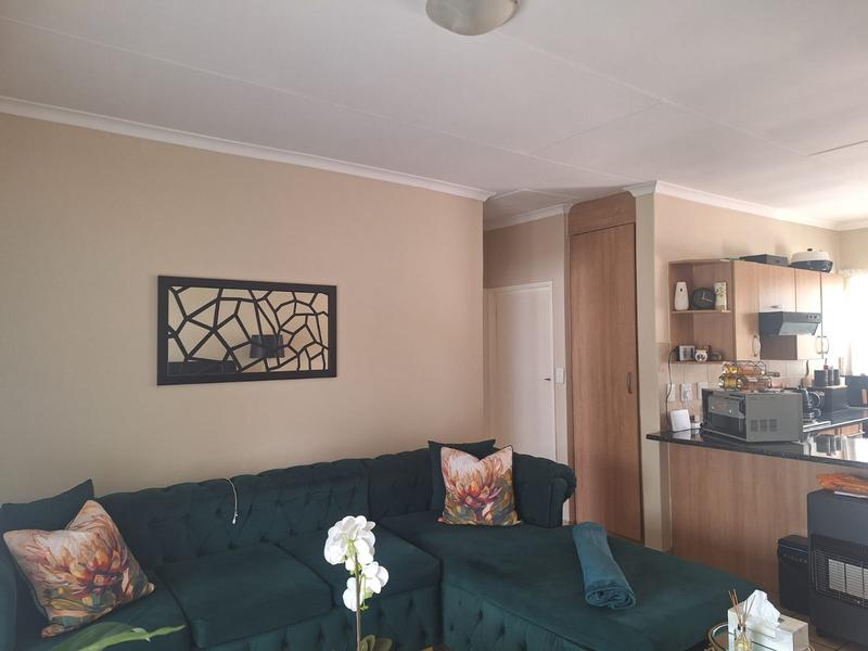 2 Bedroom Property for Sale in Dalview Gauteng