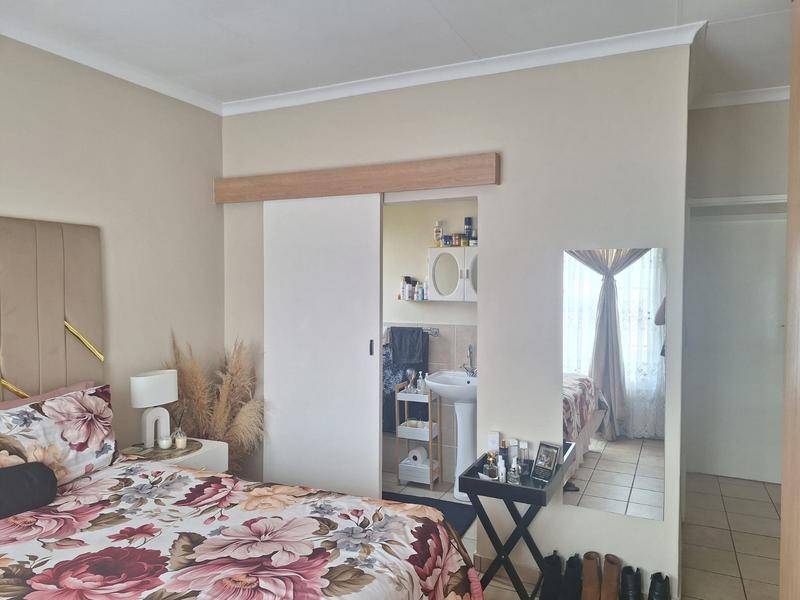 2 Bedroom Property for Sale in Dalview Gauteng