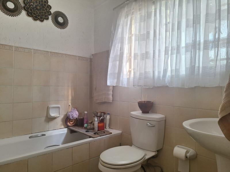 3 Bedroom Property for Sale in Sonneveld Gauteng
