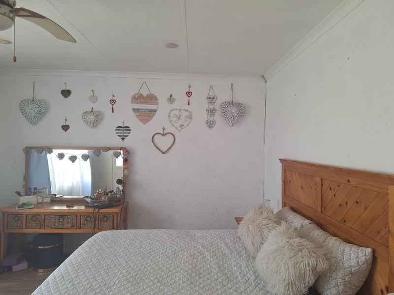 3 Bedroom Property for Sale in Sonneveld Gauteng