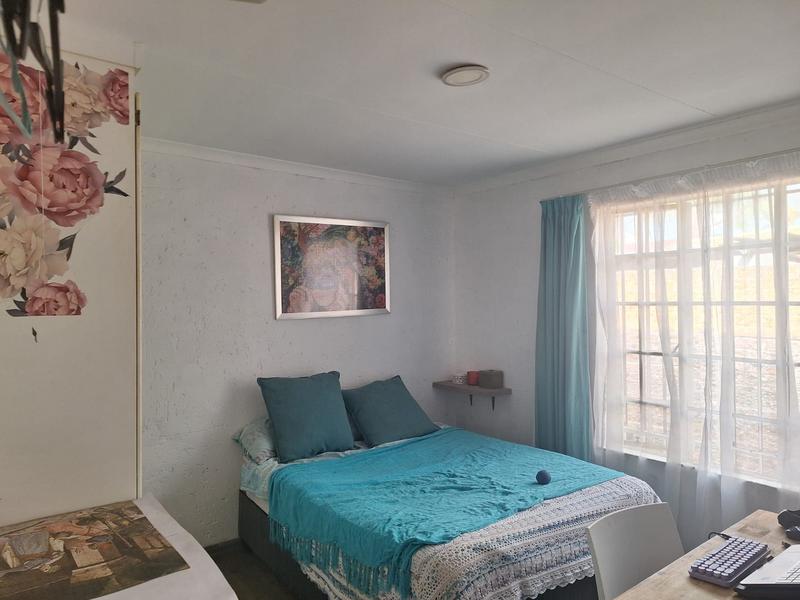 3 Bedroom Property for Sale in Sonneveld Gauteng