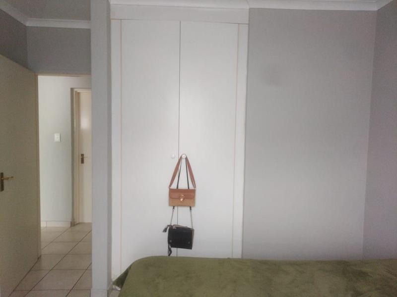 To Let 2 Bedroom Property for Rent in Northcliff Gauteng