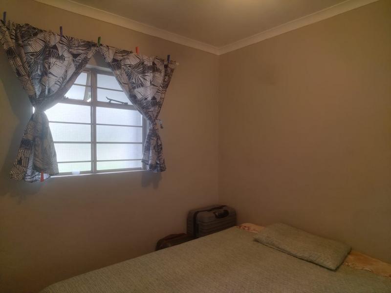 To Let 2 Bedroom Property for Rent in Northcliff Gauteng