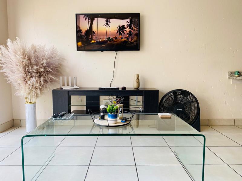 To Let 1 Bedroom Property for Rent in Beverley Gauteng