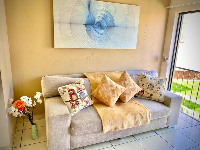 To Let 1 Bedroom Property for Rent in Beverley Gauteng