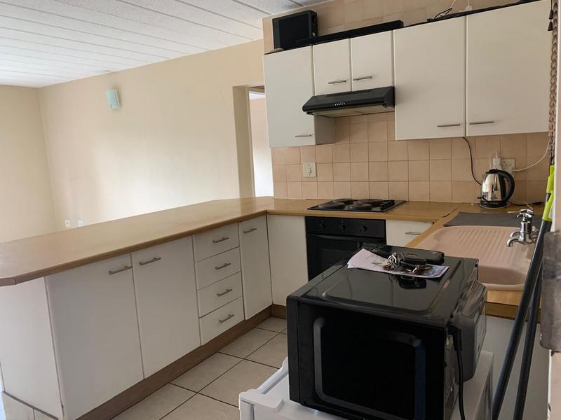 2 Bedroom Property for Sale in Helderkruin Gauteng