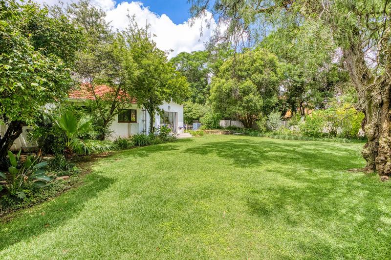 6 Bedroom Property for Sale in Bryanston Gauteng