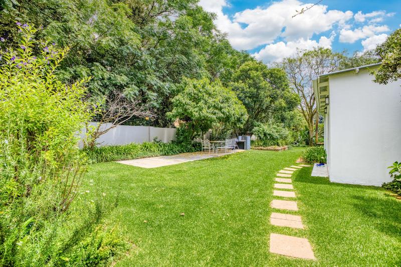 6 Bedroom Property for Sale in Bryanston Gauteng