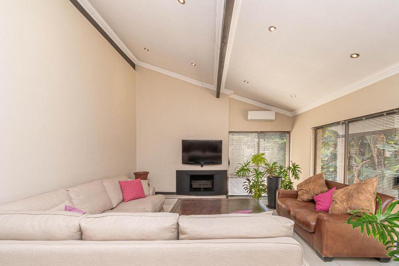 6 Bedroom Property for Sale in Bryanston Gauteng