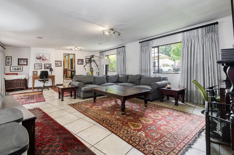 7 Bedroom Property for Sale in Bryanston Gauteng