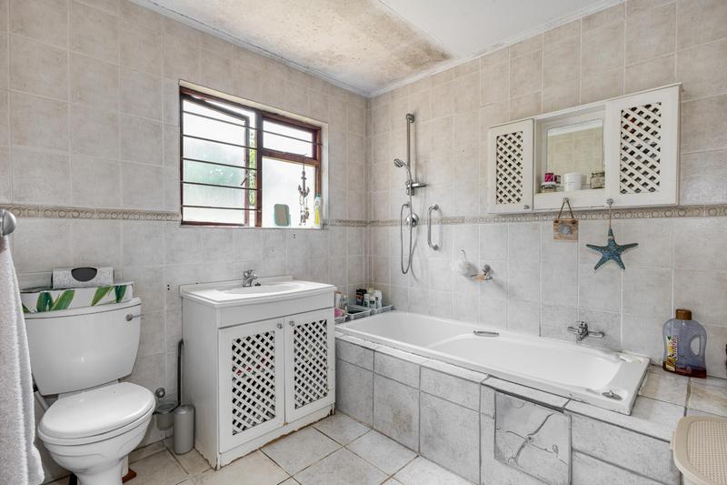 7 Bedroom Property for Sale in Bryanston Gauteng