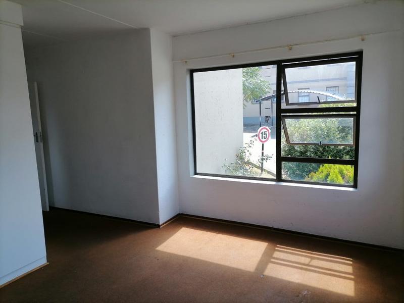 To Let 3 Bedroom Property for Rent in Gosforth Park Gauteng