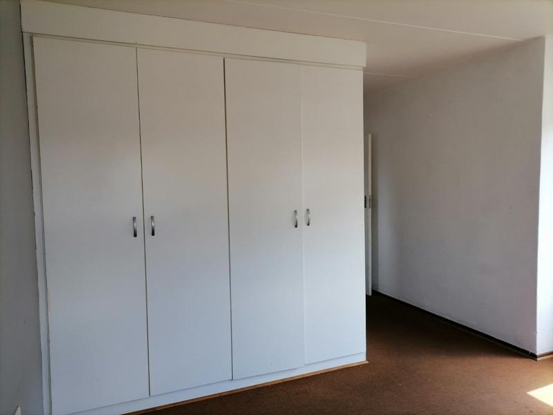 To Let 3 Bedroom Property for Rent in Gosforth Park Gauteng