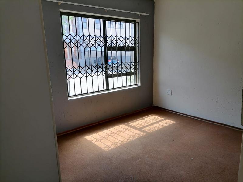 To Let 3 Bedroom Property for Rent in Gosforth Park Gauteng