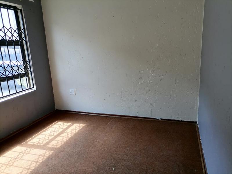 To Let 3 Bedroom Property for Rent in Gosforth Park Gauteng