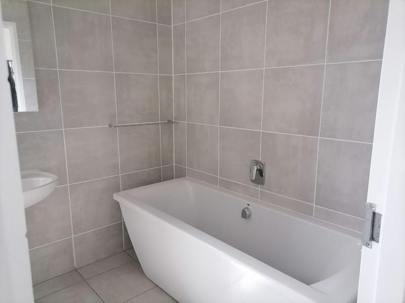 To Let 1 Bedroom Property for Rent in Linbro Park Gauteng