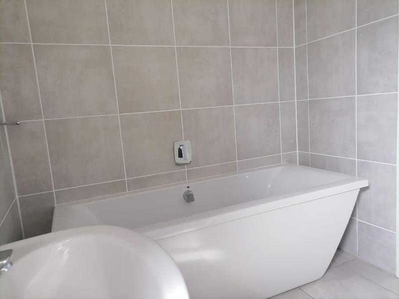 To Let 1 Bedroom Property for Rent in Linbro Park Gauteng