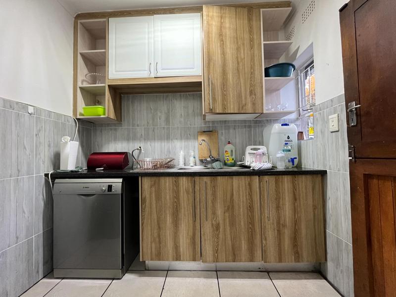 To Let 4 Bedroom Property for Rent in Glen Marais Gauteng