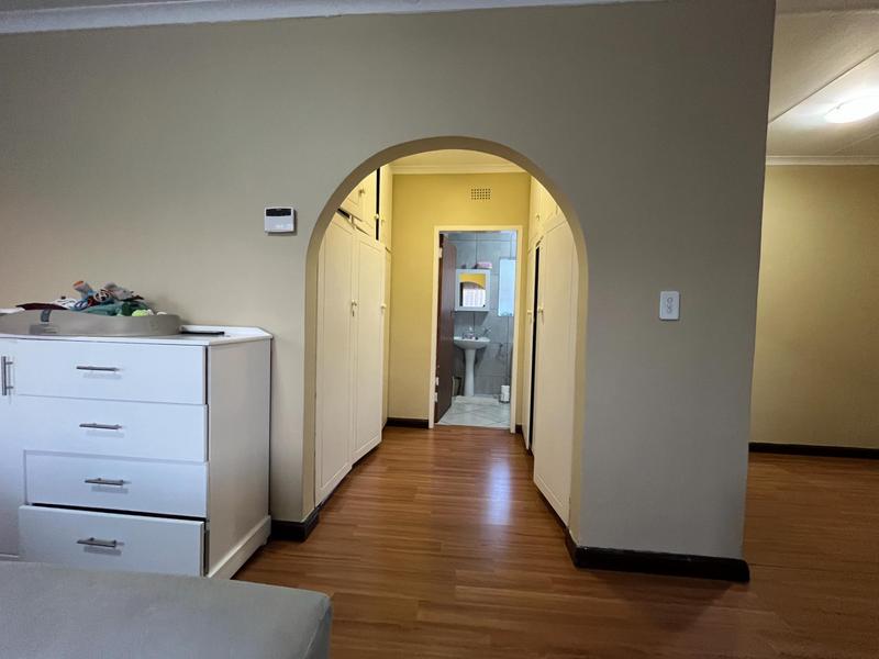 To Let 4 Bedroom Property for Rent in Glen Marais Gauteng