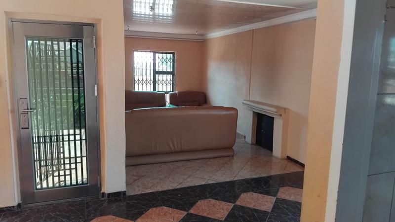 3 Bedroom Property for Sale in Zakariyya Park Gauteng