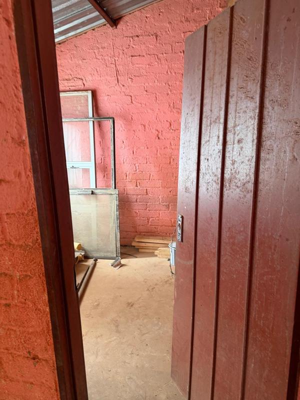 2 Bedroom Property for Sale in Lehae Gauteng