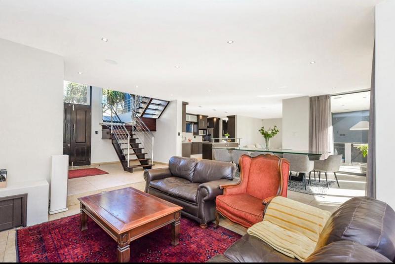 To Let 5 Bedroom Property for Rent in Beverley Gauteng