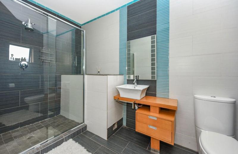 To Let 5 Bedroom Property for Rent in Beverley Gauteng