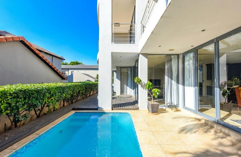 To Let 5 Bedroom Property for Rent in Beverley Gauteng