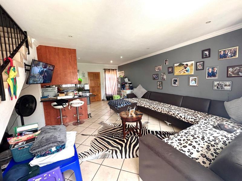 2 Bedroom Property for Sale in Annlin Gauteng